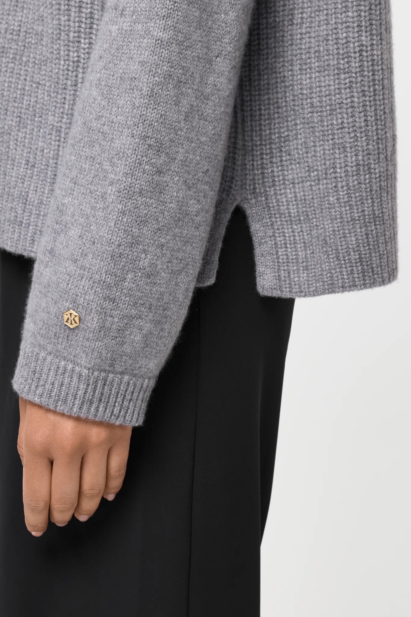 MANERA Cashmere Sweater grigia
