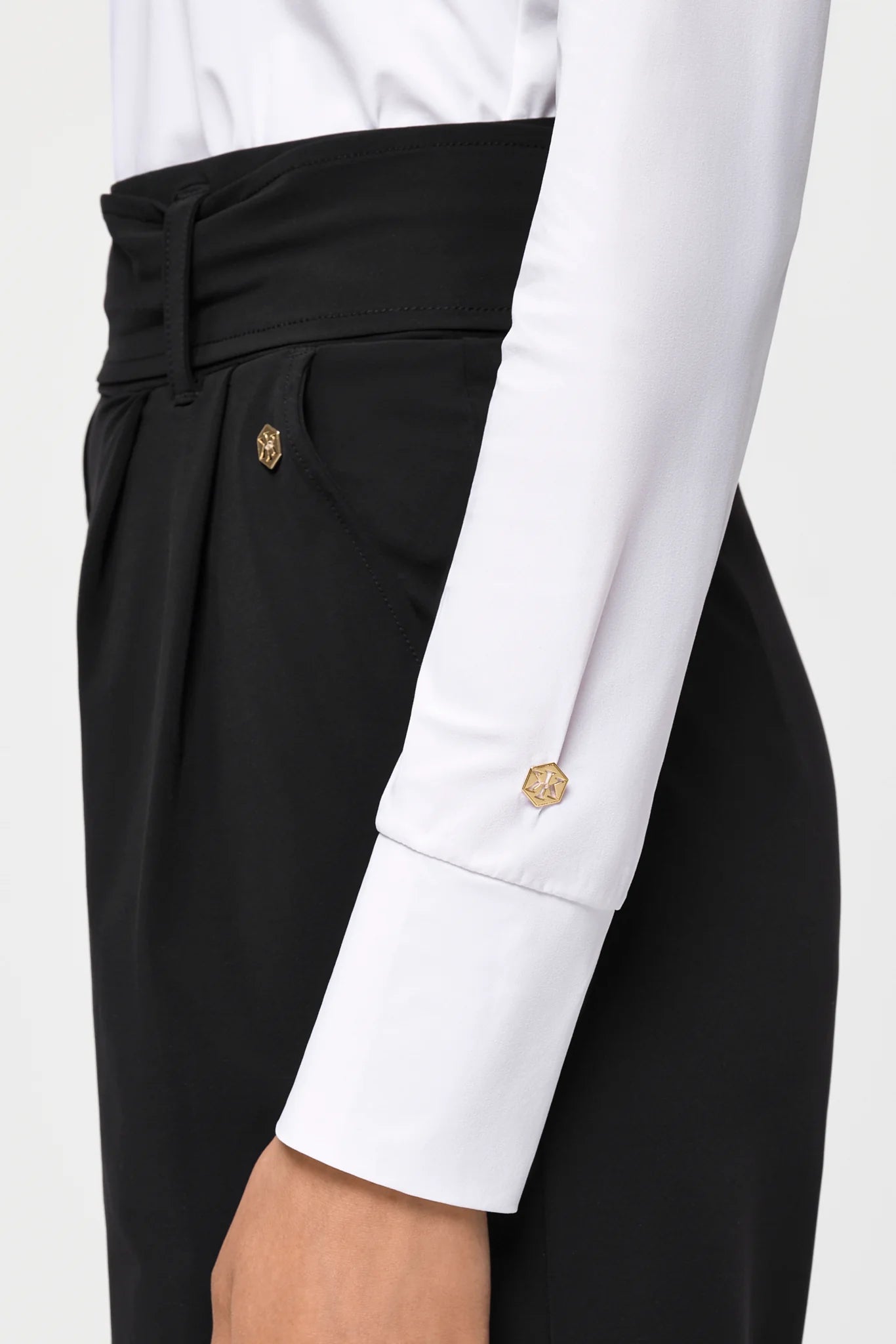 LEGEND Silken Light Blouse feather white