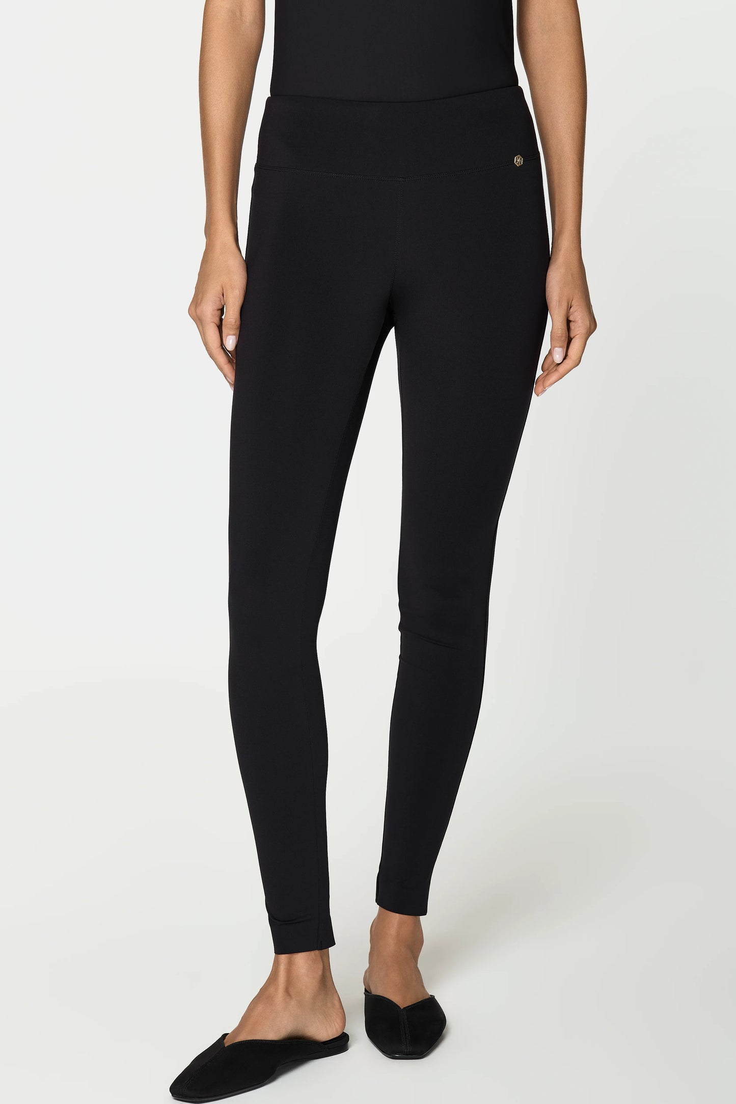 LALUCE Pants black