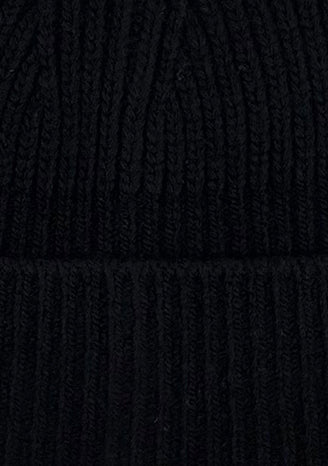 CALO Beanie black and white