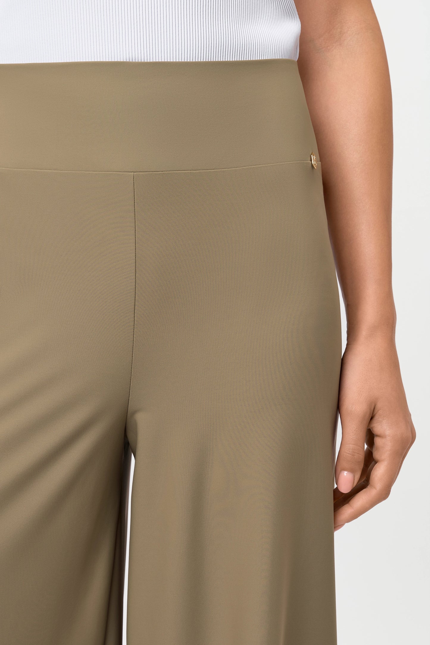 SINAM Pants oliva