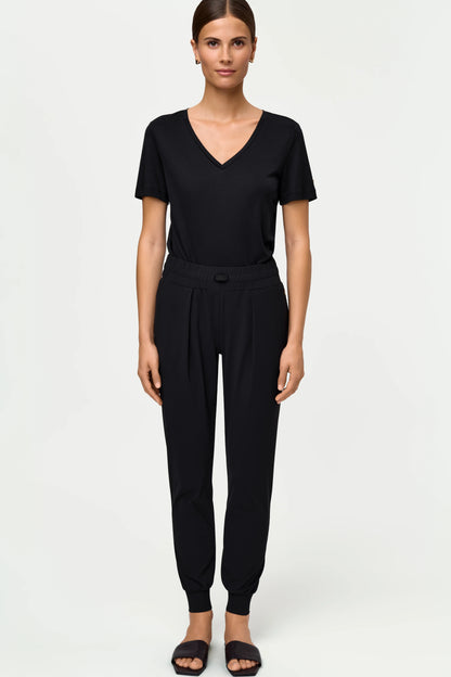TARA T-Shirt black