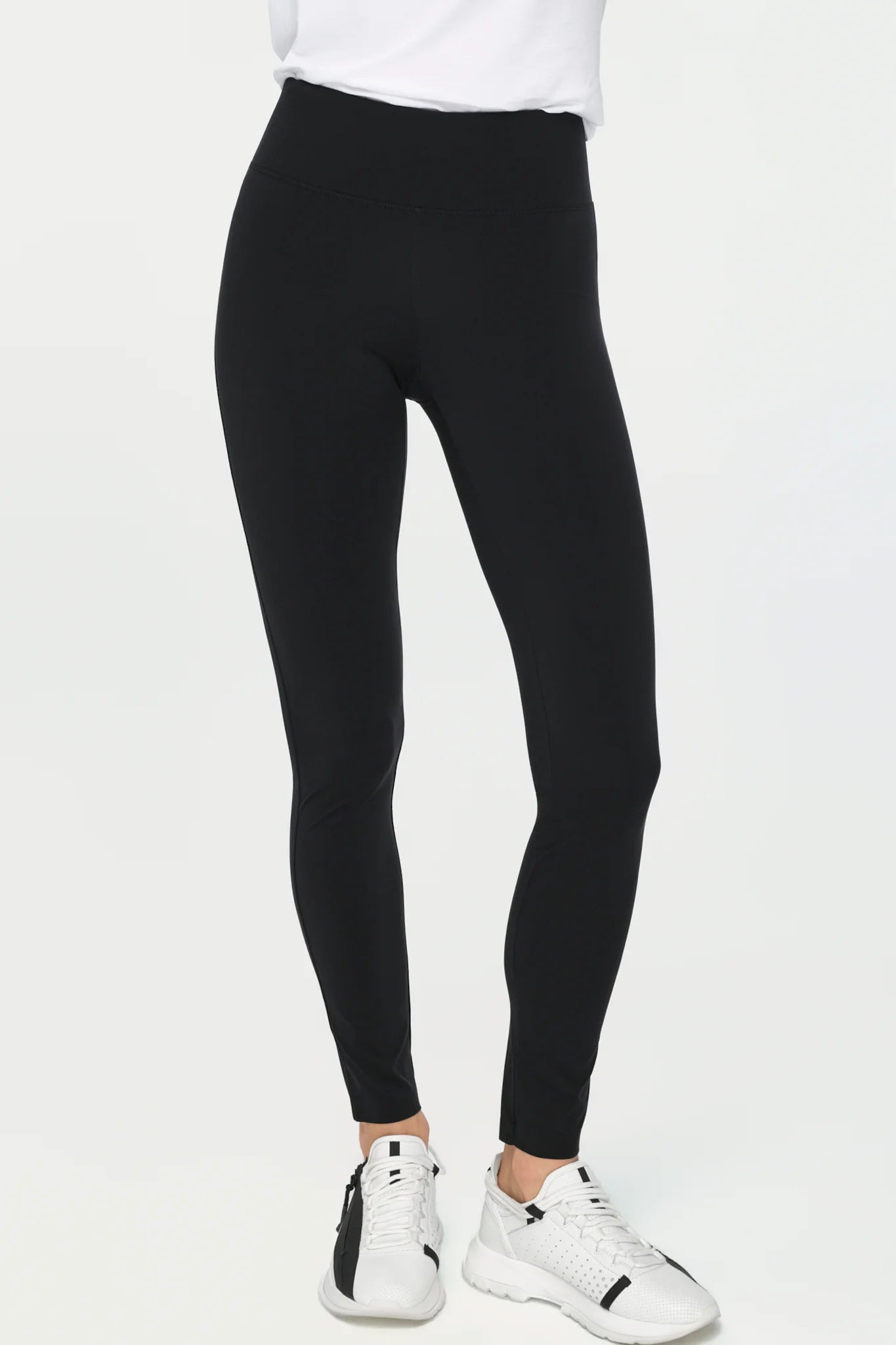 CLASSY CHIC Pants nero