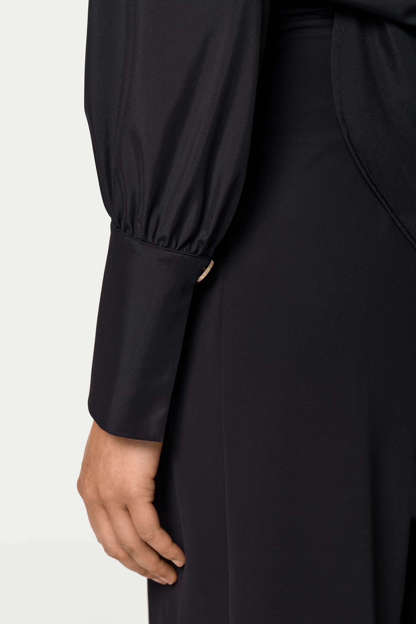 BISCARI Blouse black